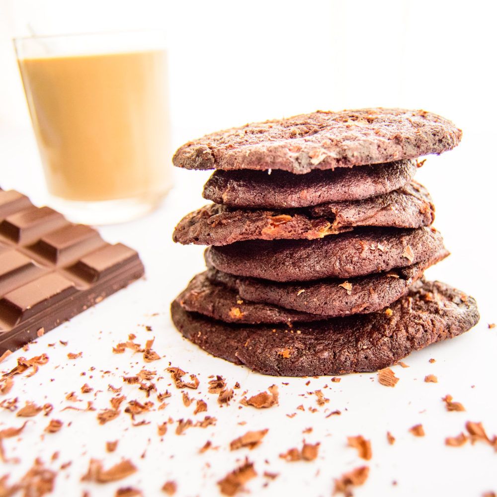 Chocolate cookies with zucchini and white chocolate chips