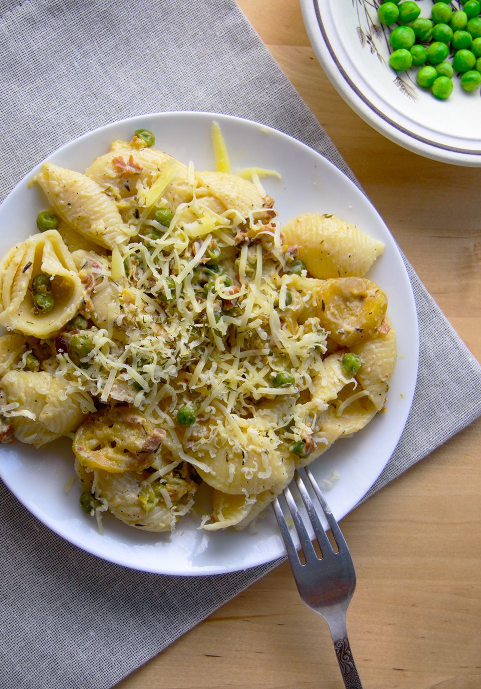 zucchini peas pasta