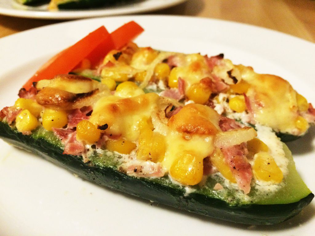 Stuffed zucchini