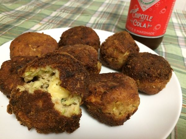 Zucchini balls filled with cheese